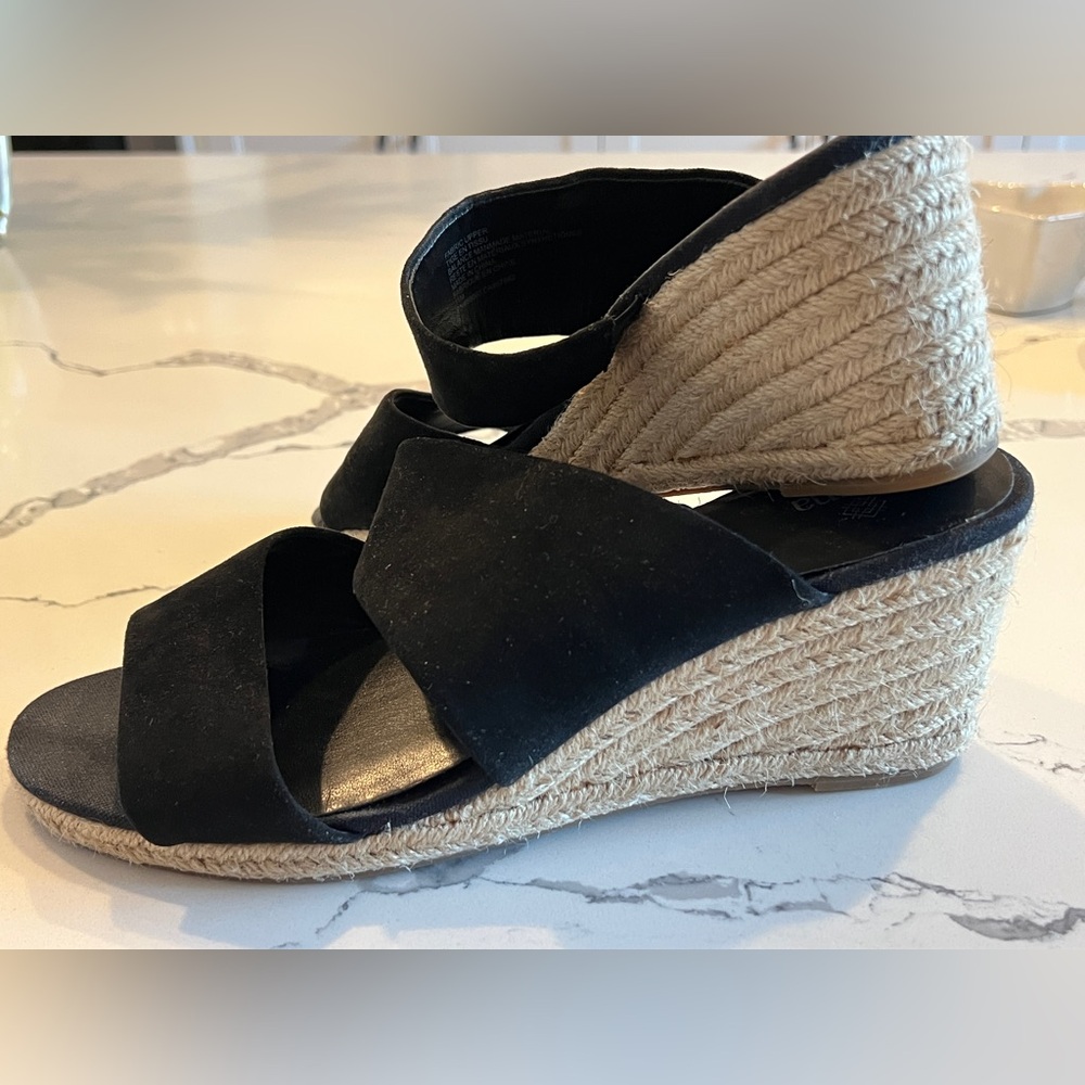 Black Espadrille Wedge Sandals - Women's Size 11